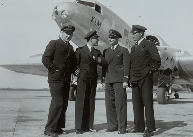 Первые авиалинии мира: DELAG, KLM, Qantas