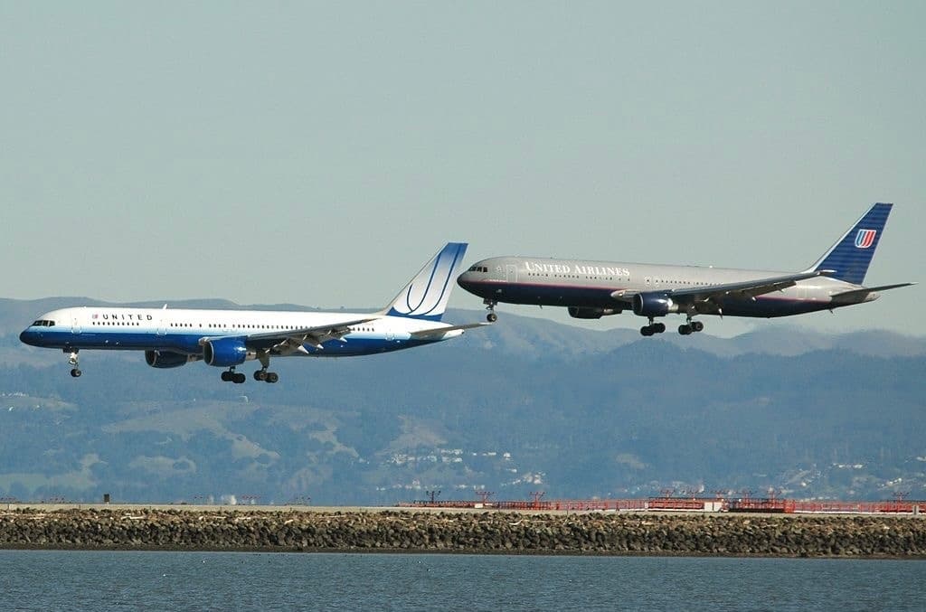 Boeing 757/767 и ETOPS: «стеклянная кабина» и новая дальнемагистральная логика