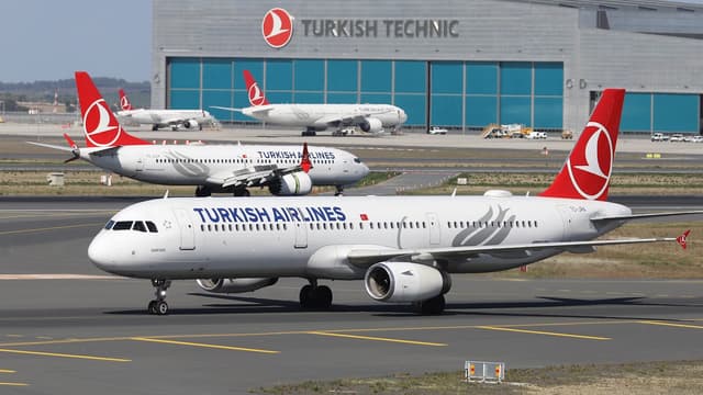 Схема салона Airbus A321 Turkish Airlines: лучшие места